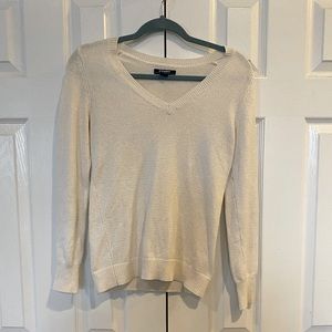 White old navy sweater size small